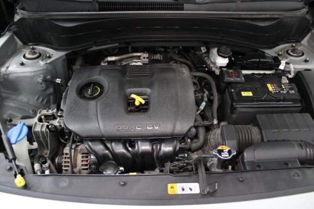 Used 2021 Kia Seltos LX image 24