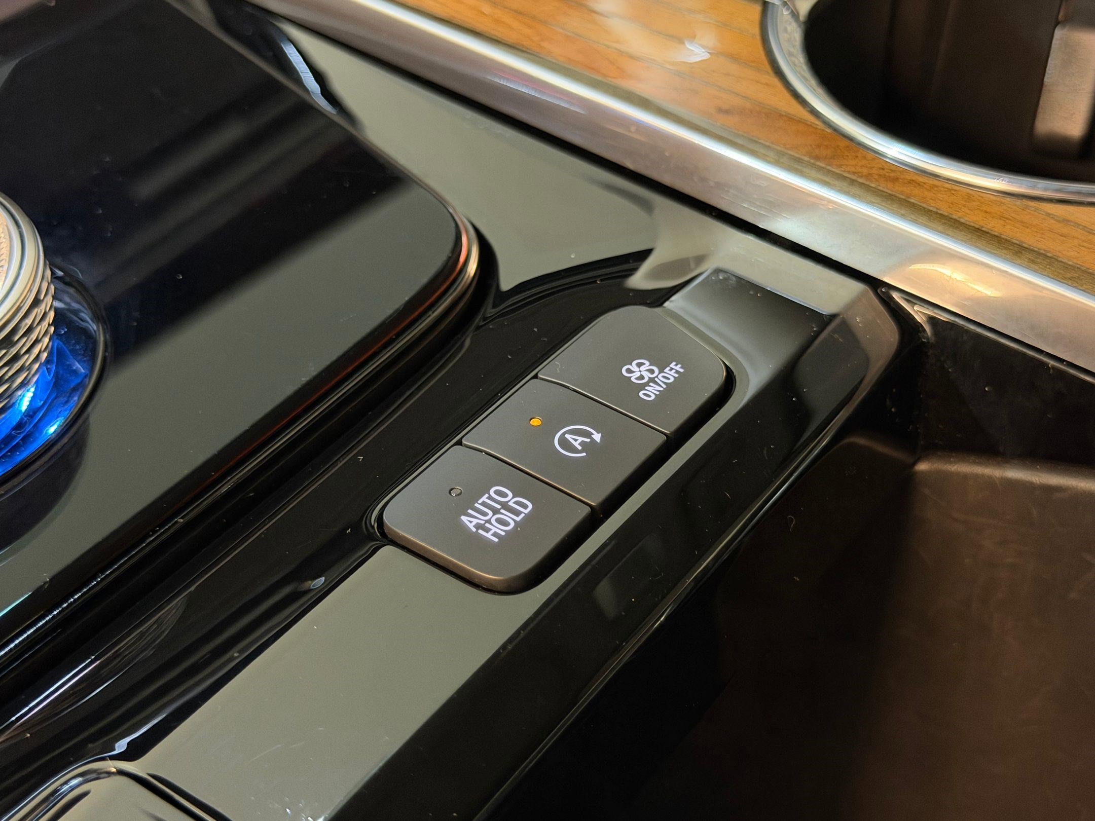 Certified 2025 Cadillac Escalade Sport Platinum image 41
