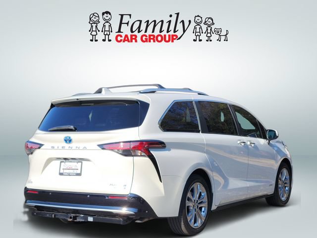 Certified 2021 Toyota Sienna Platinum FWD image 4