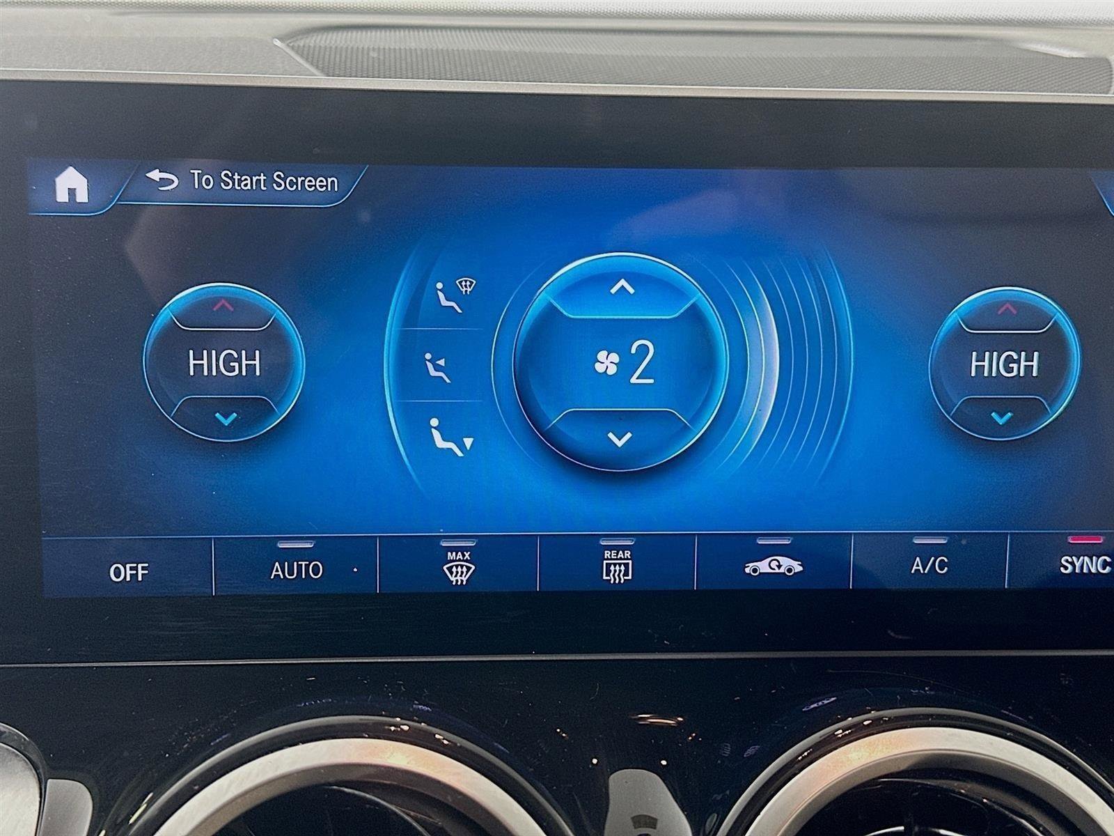 Used 2020 Mercedes-Benz GLB 250 4MATIC image 19