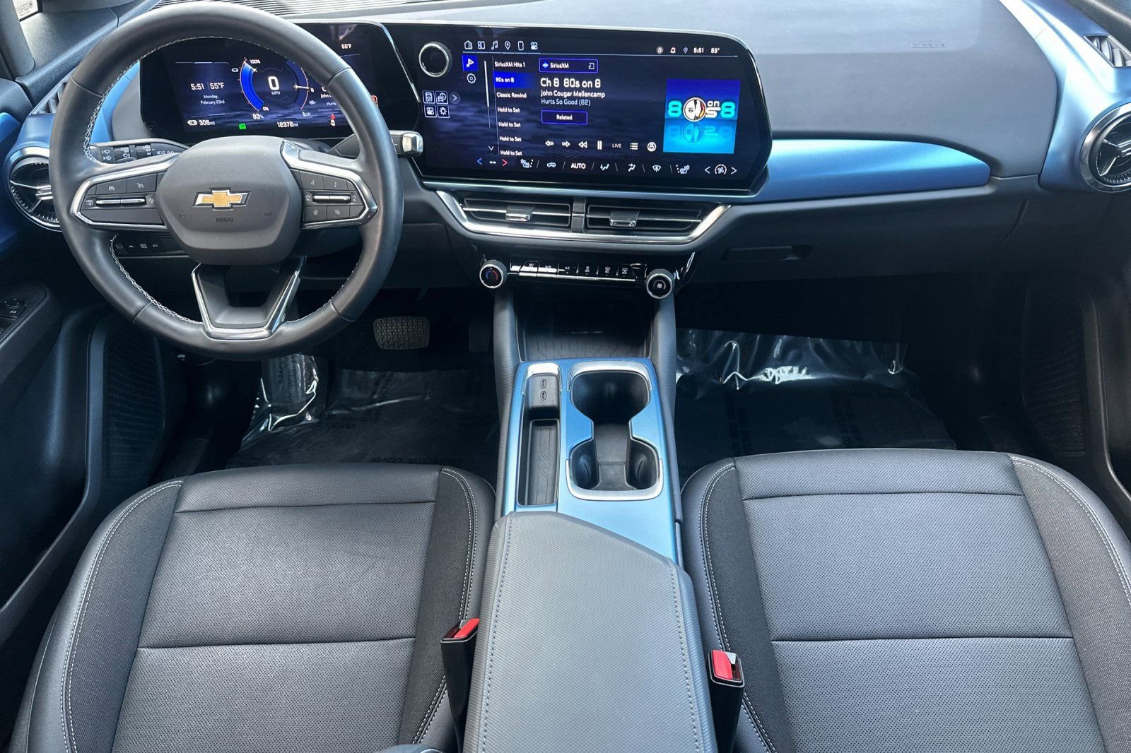 Used 2025 Chevrolet Equinox EV LT w/ Convenience Package image 15