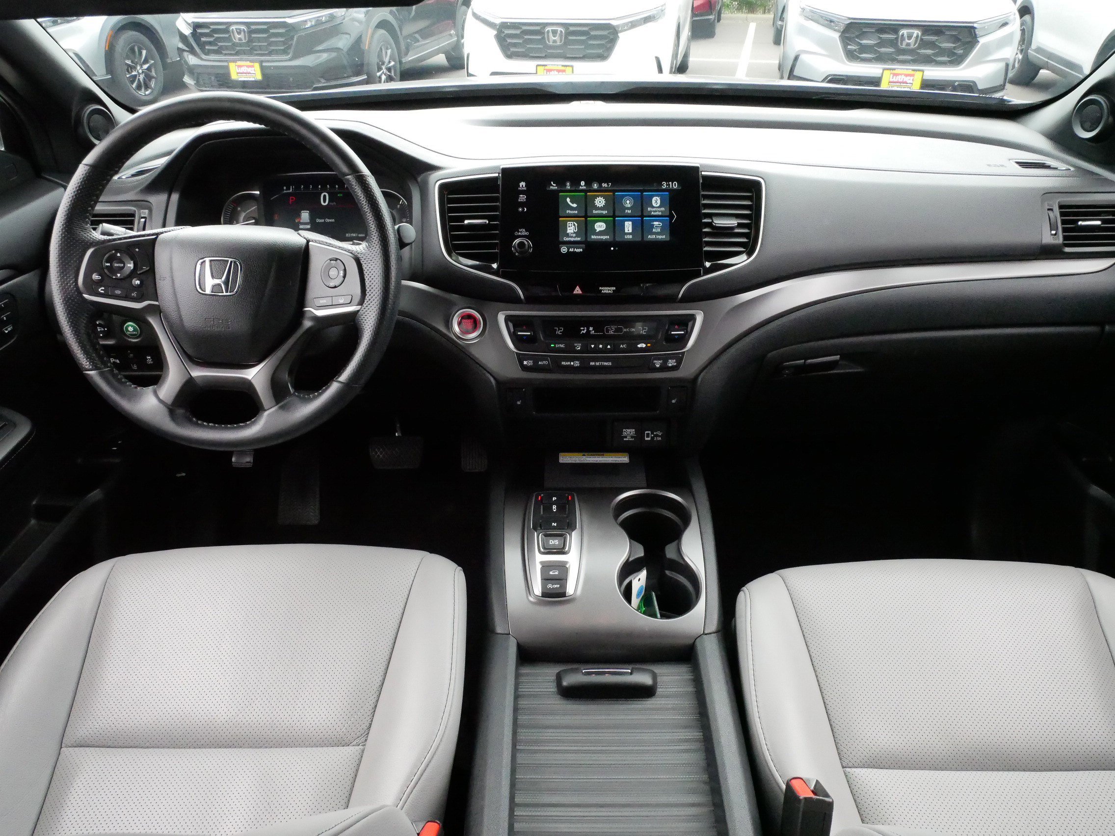 Used 2023 Honda Passport EX-L image 10