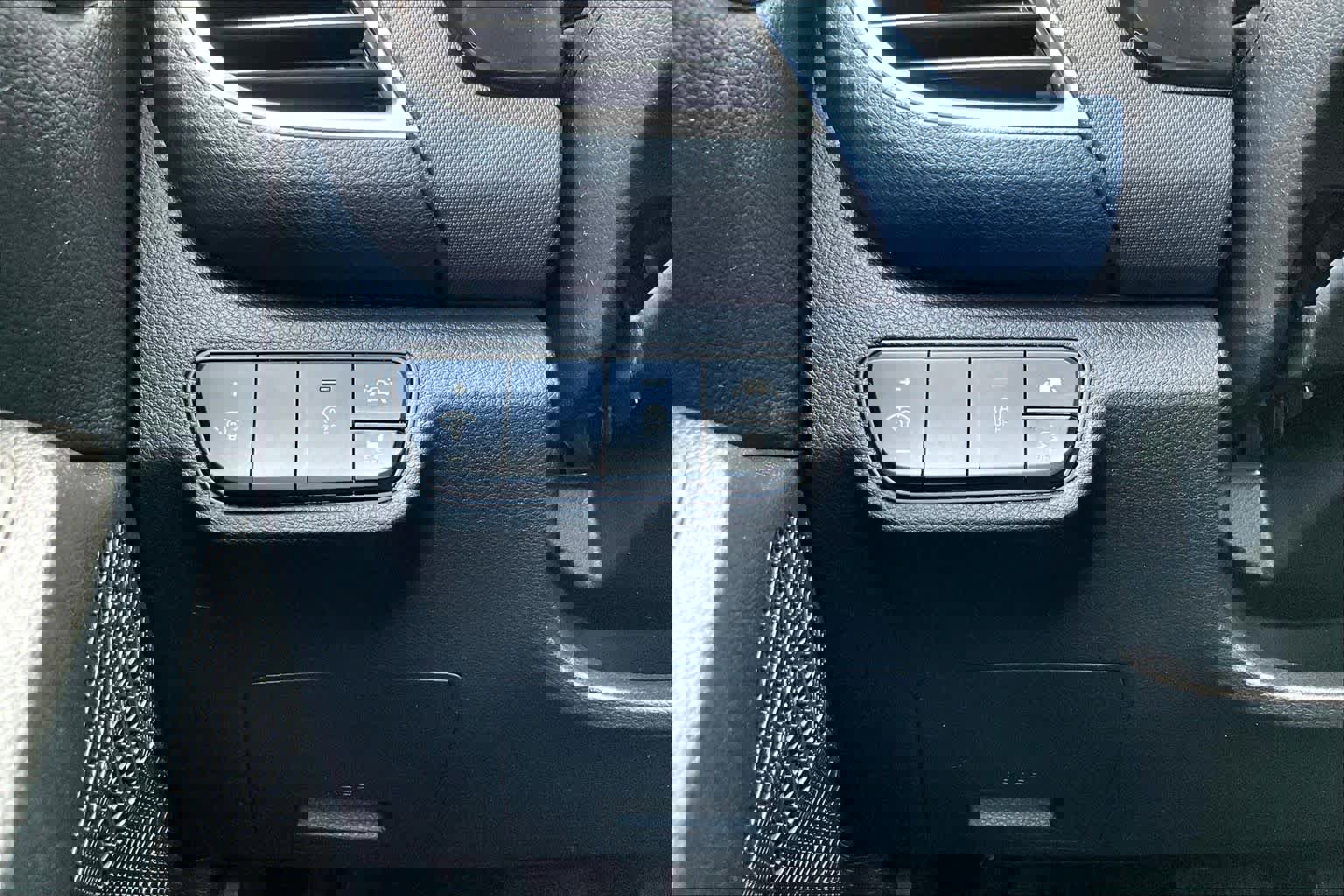 Used 2022 Kia Seltos S image 33