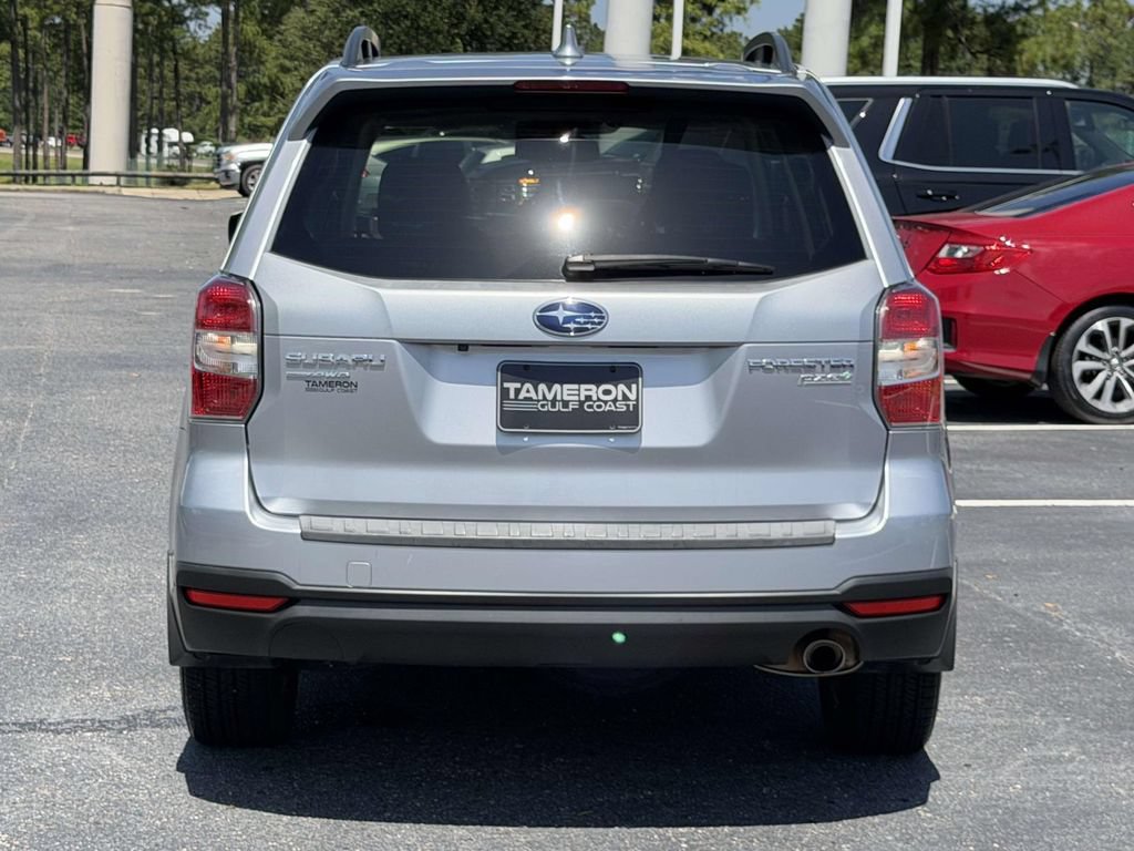 Used 2016 Subaru Forester 2.5i Limited AWD/4WD image 3