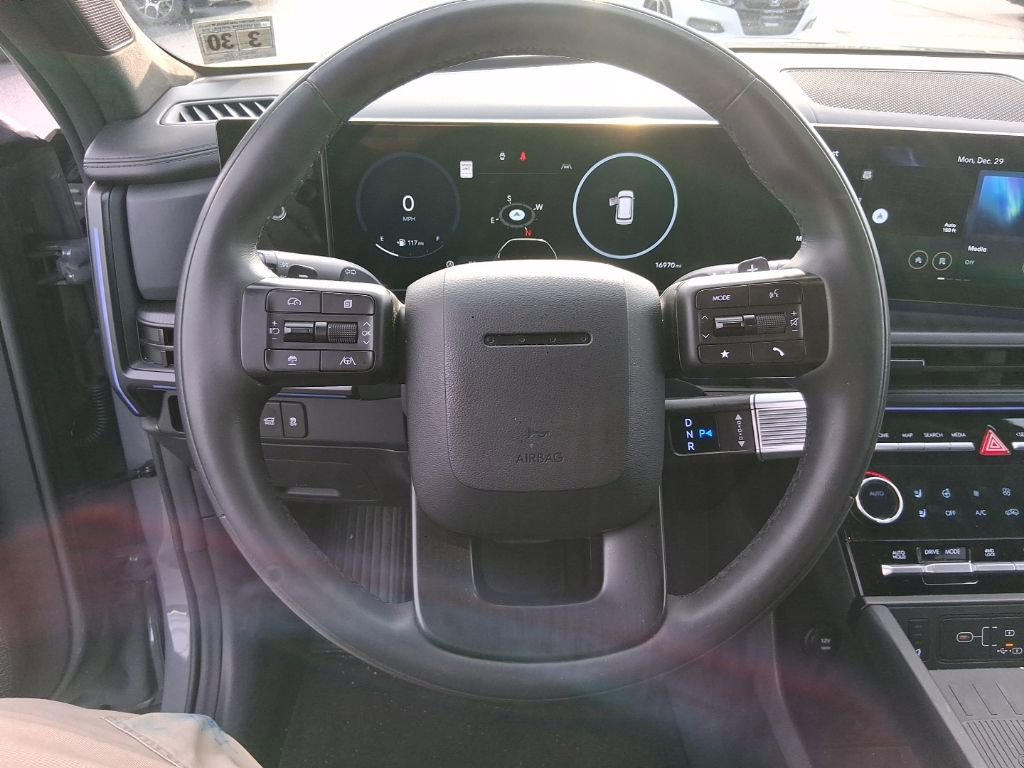 Used 2025 Hyundai Santa Fe Calligraphy image 11