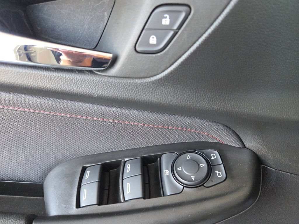 Used 2023 Chevrolet TrailBlazer RS w/ Convenience Package FWD image 36