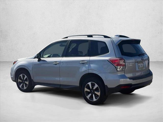Used 2017 Subaru Forester 2.5i Premium w/ All-Weather Package AWD/4WD image 7