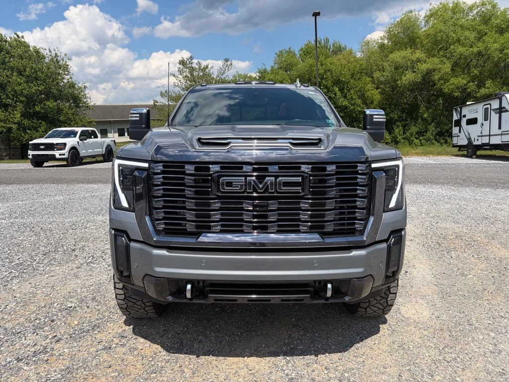 Used 2024 GMC Sierra 2500 Denali Ultimate w/ Snow Plow Prep/Camper Package AWD/4WD image 17