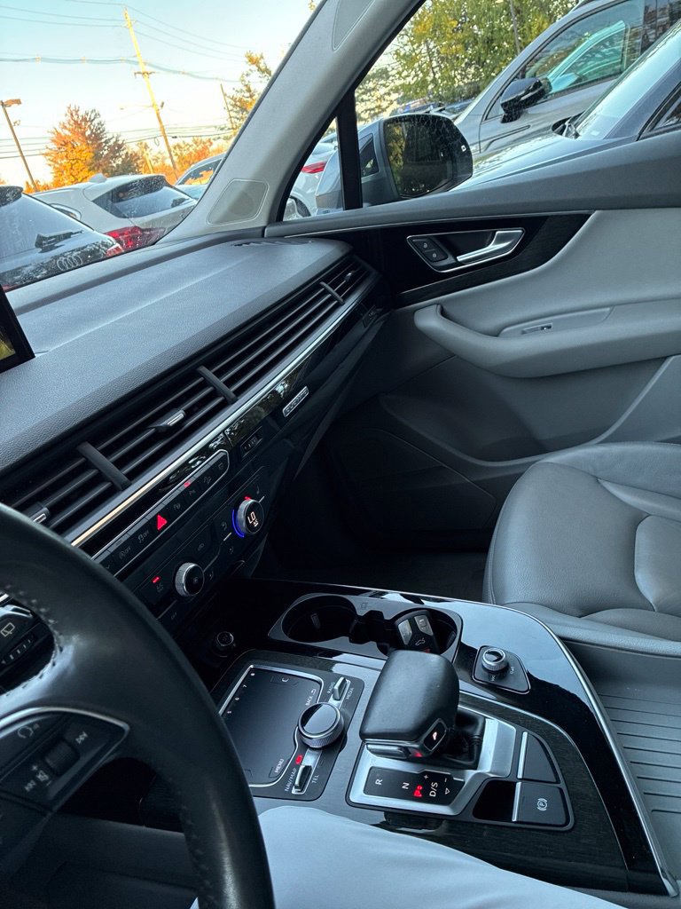 Used 2019 Audi Q7 3.0T Premium Plus AWD/4WD image 10