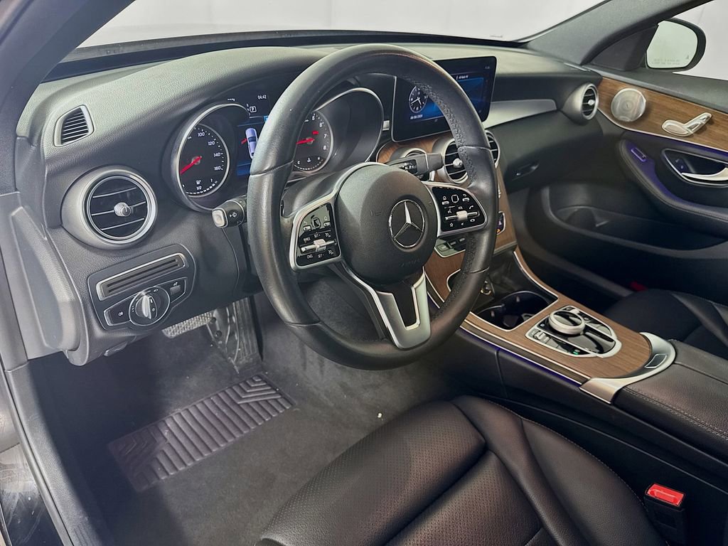 Used 2020 Mercedes-Benz C 300 Sedan image 9