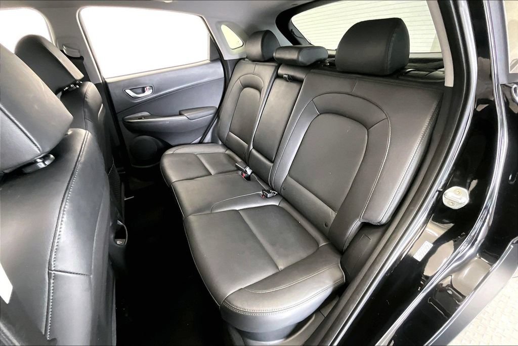 Certified 2022 Hyundai Kona Limited AWD/4WD image 26