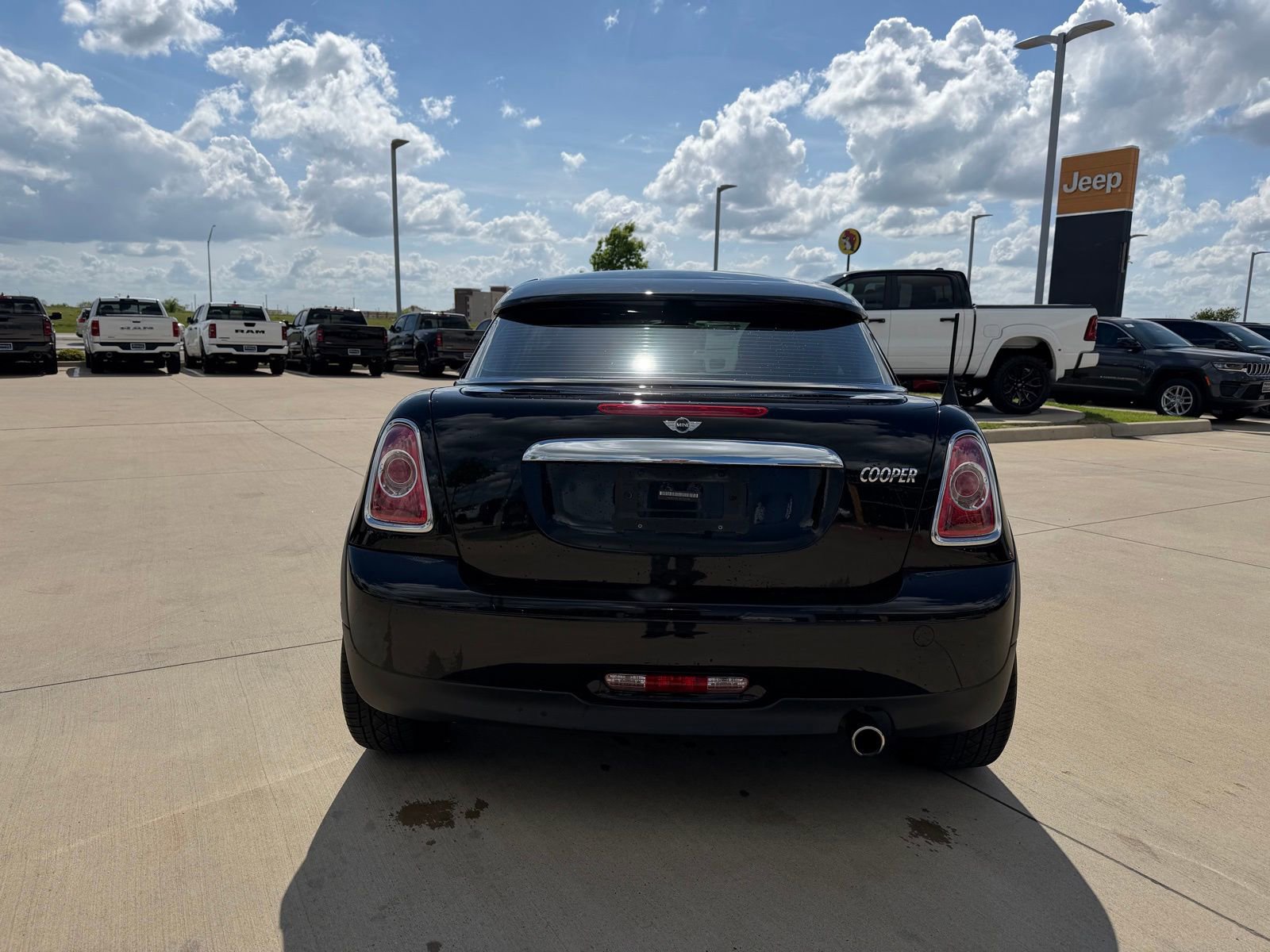 Used 2013 MINI Cooper Coupe image 4