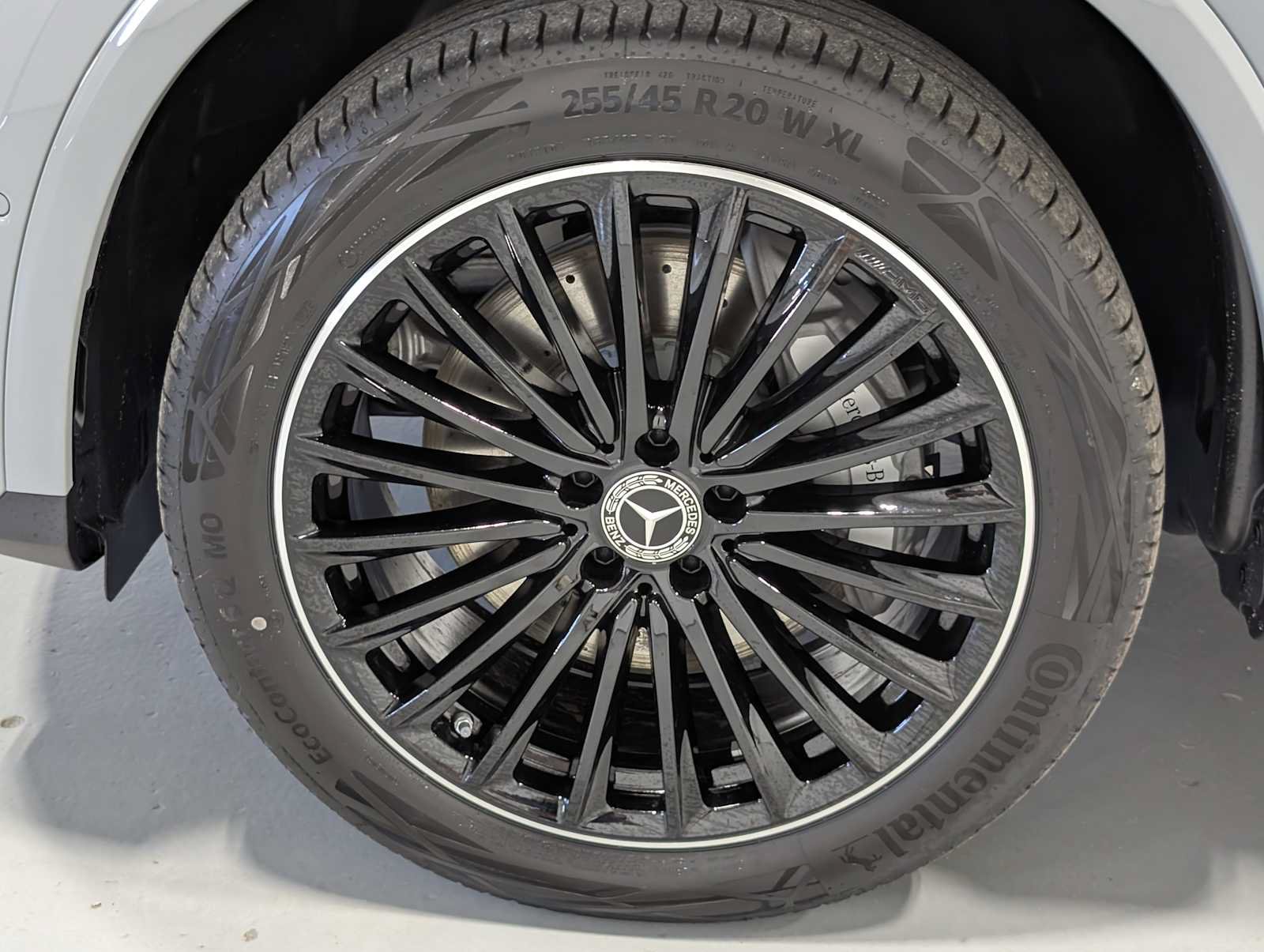 New 2026 Mercedes-Benz GLC 300 4MATIC image 3