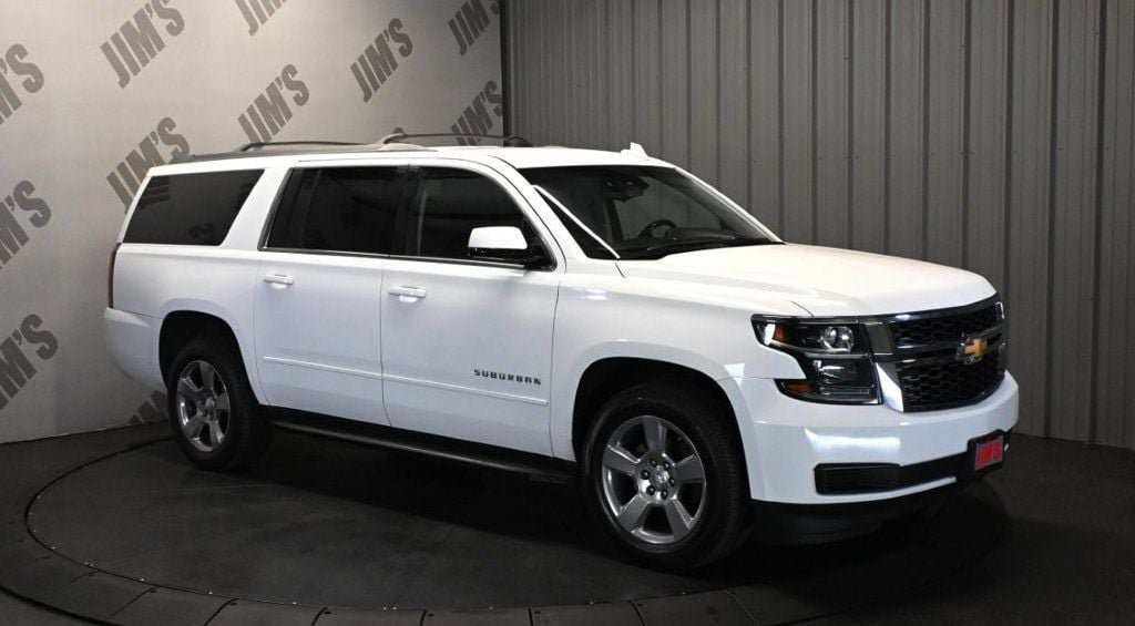 Used 2019 Chevrolet Suburban LS w/ All-Season Package AWD/4WD image 3