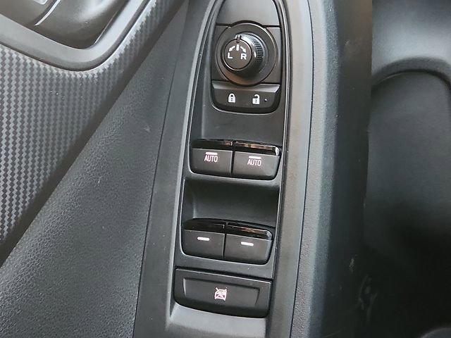Certified 2025 Subaru Crosstrek 2.0i image 22