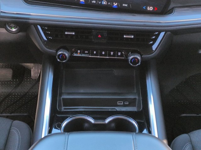 Used 2025 Chevrolet Tahoe LS w/ LPO, Dark Essentials Package RWD image 18