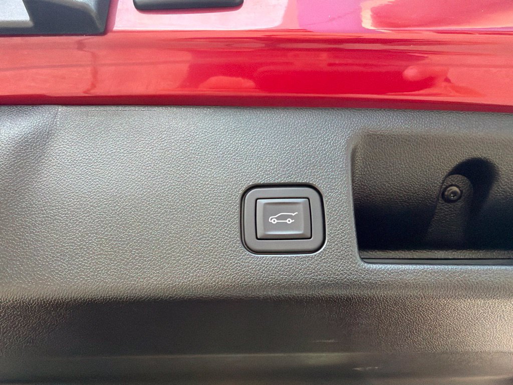 Used 2024 Chevrolet Equinox EV LT FWD image 19