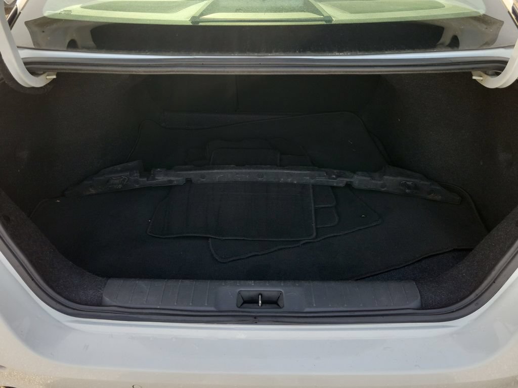 Certified 2022 Nissan Sentra SV FWD image 8