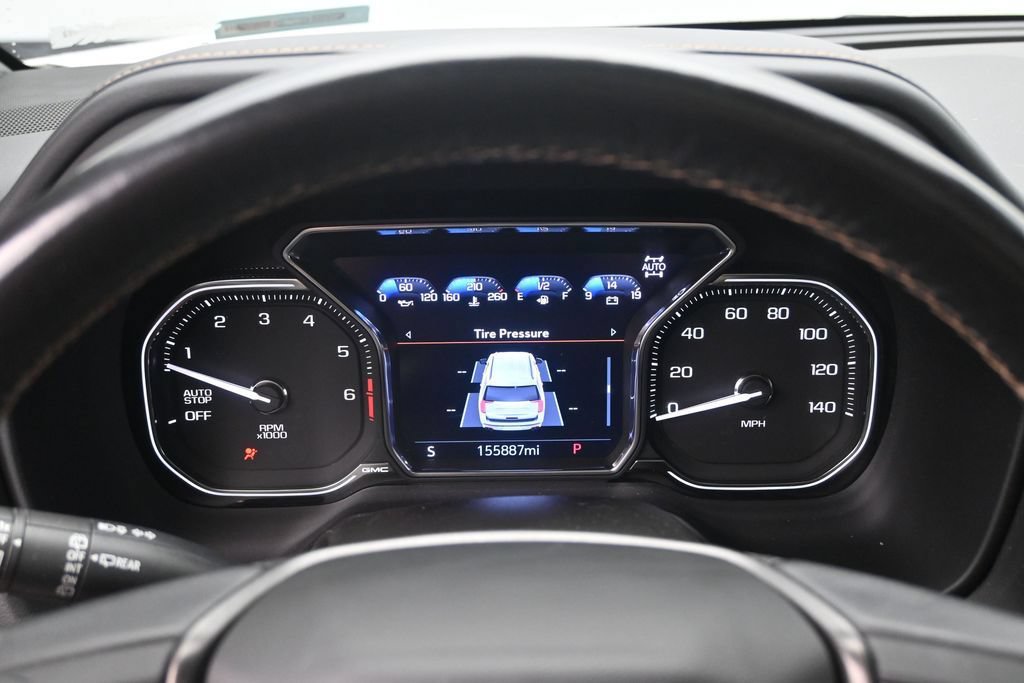 Used 2021 GMC Yukon XL AT4 AWD/4WD image 9