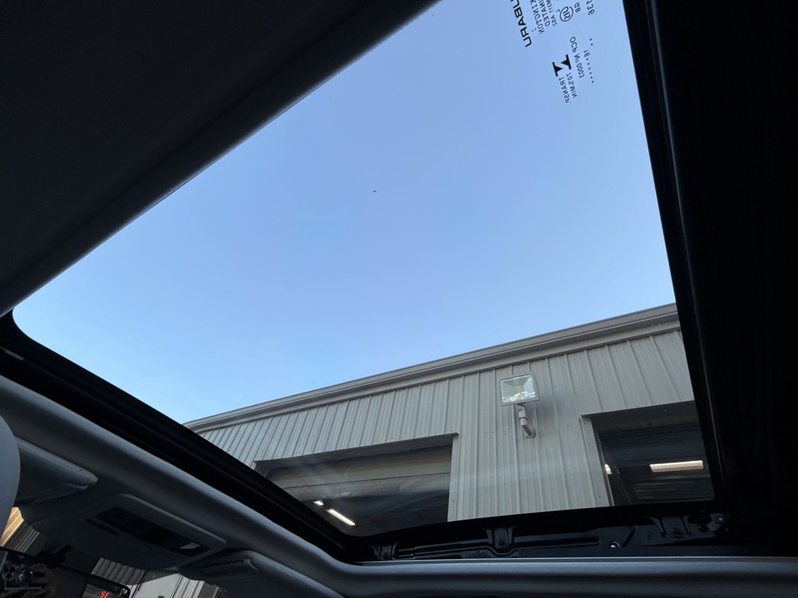 Used 2017 Subaru Forester 2.5i Premium w/ All-Weather Package image 24