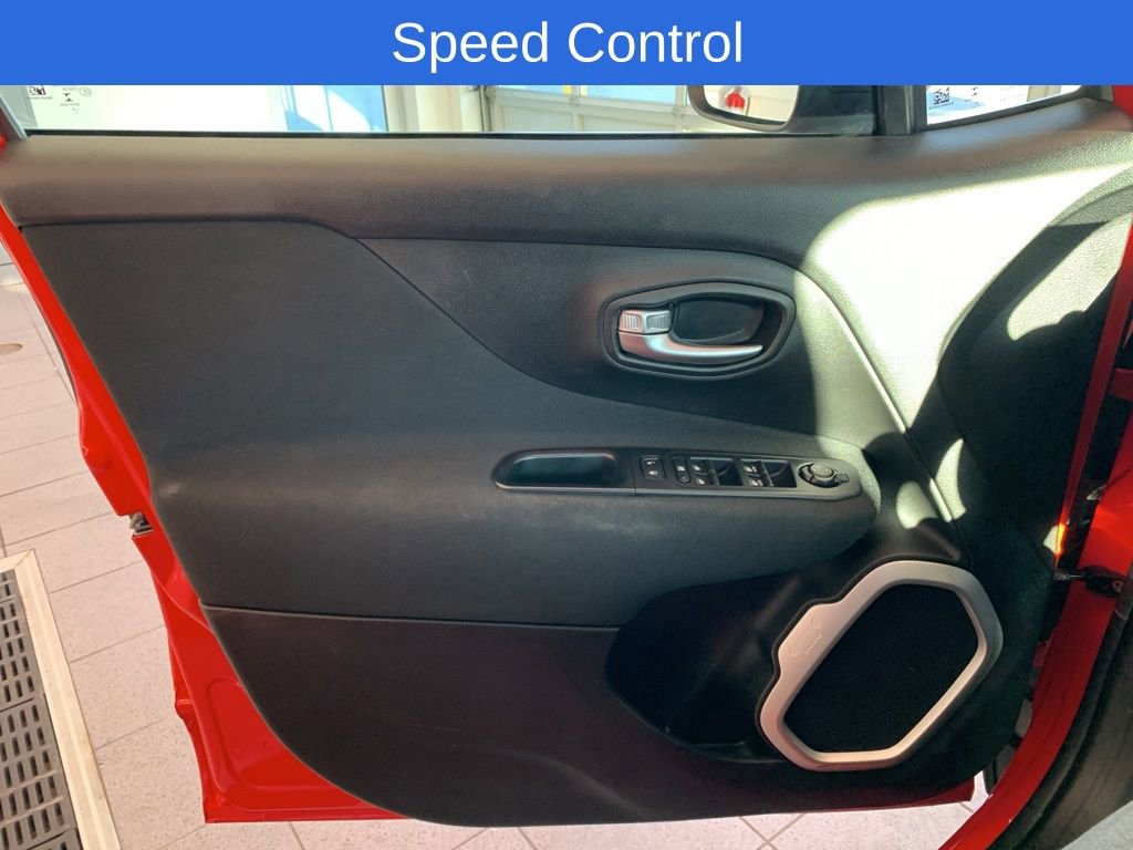 Used 2018 Jeep Renegade Sport w/ Power & Air Group image 10