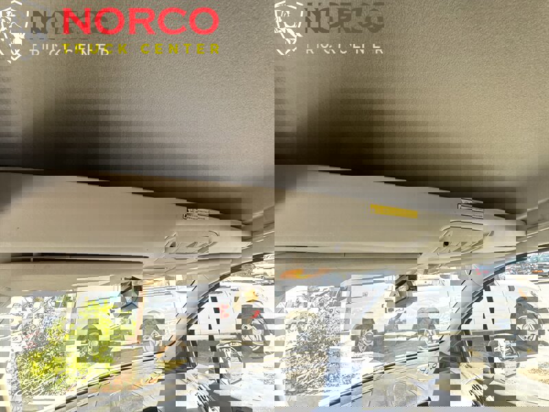 Used 2020 Ford Transit Connect XL image 26