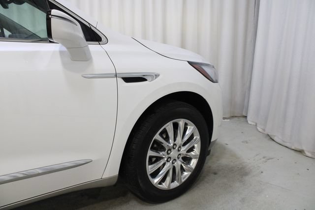 Used 2021 Buick Enclave Premium w/ Sun and Sites Package FWD image 30