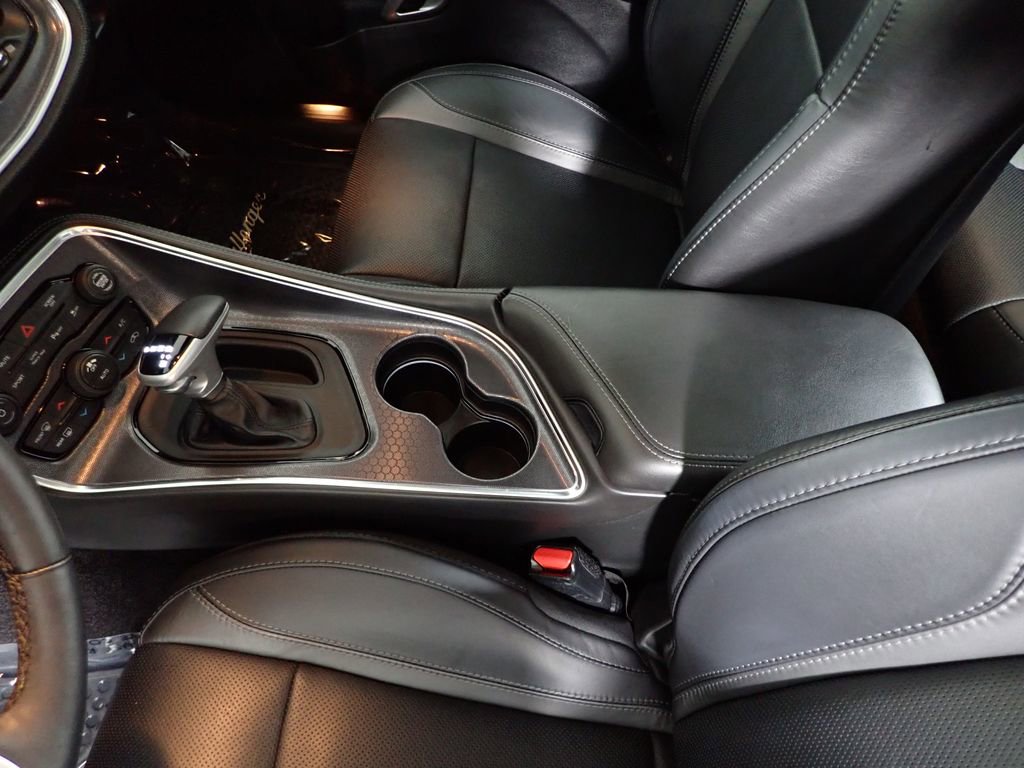 Used 2018 Dodge Challenger GT image 36