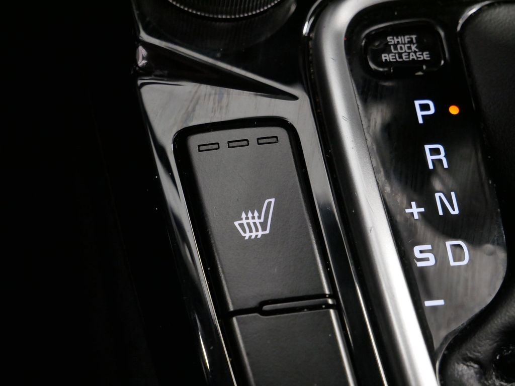 Used 2022 Kia Seltos EX image 38