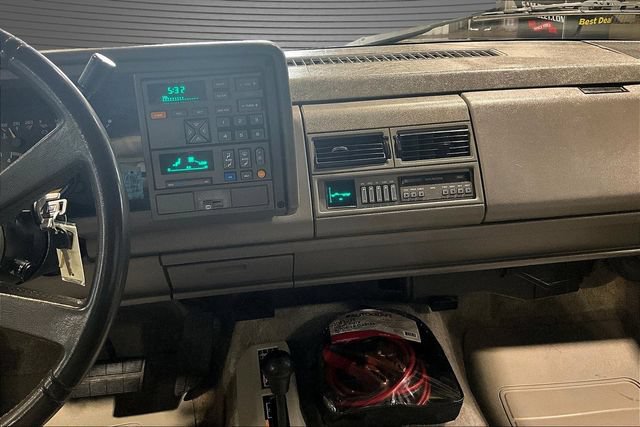 Used 1993 GMC Yukon 4WD 2-Door image 9