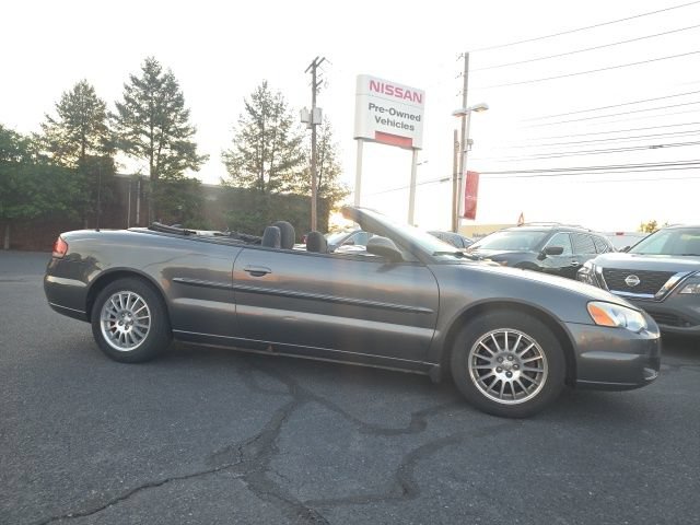Used 2004 Chrysler Sebring LX FWD image 4