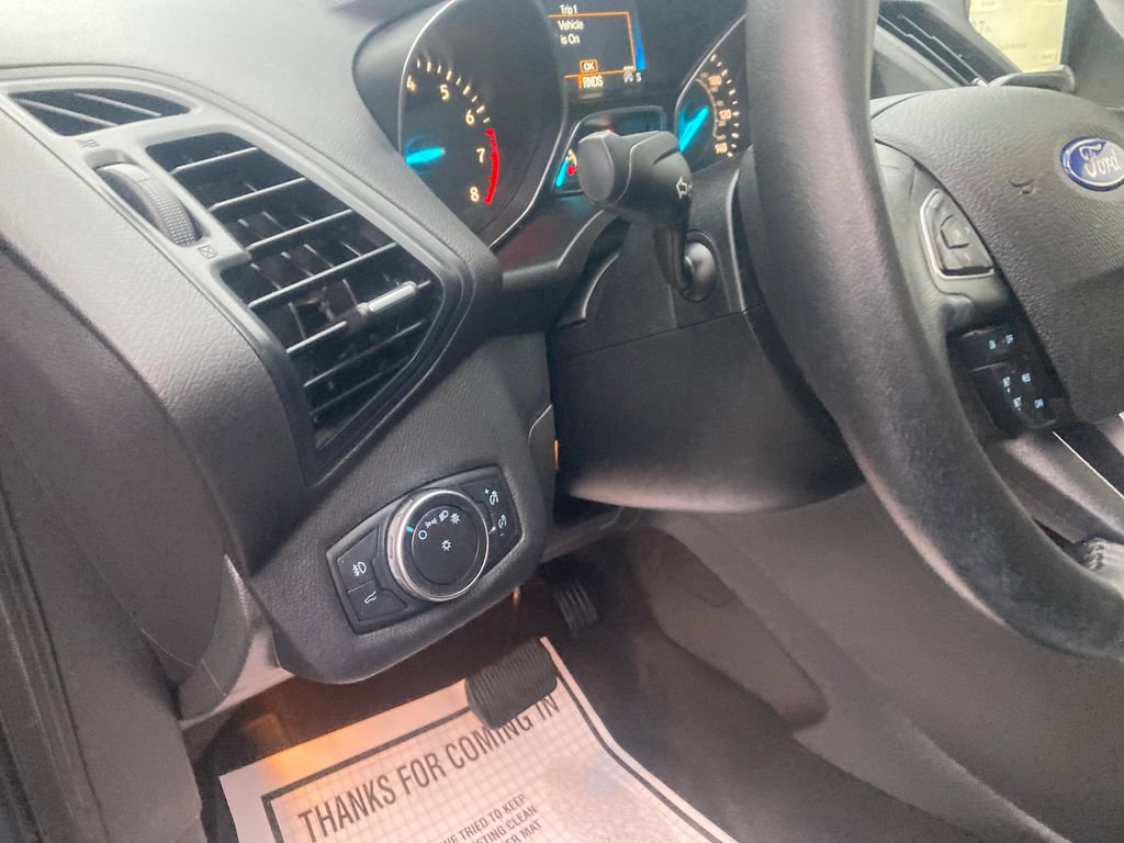 Used 2019 Ford Escape SEL image 17