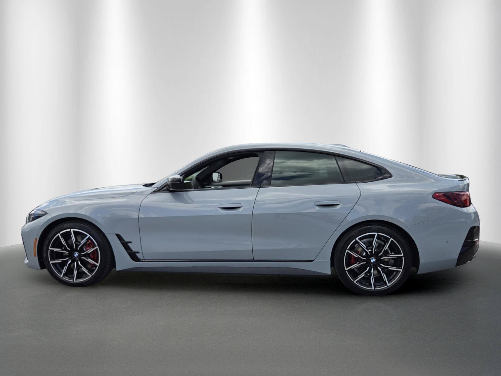 New 2026 BMW 440i xDrive w/ Premium Package AWD/4WD image 4