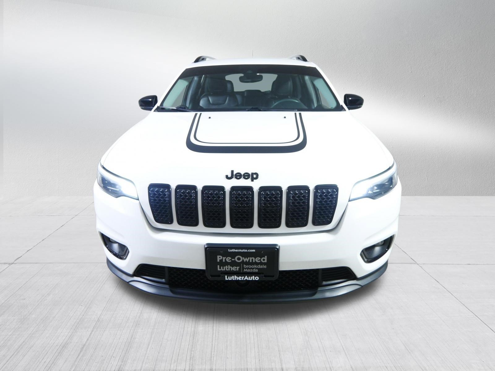 Used 2022 Jeep Cherokee Latitude w/ Sun & Sound Group AWD/4WD image 2