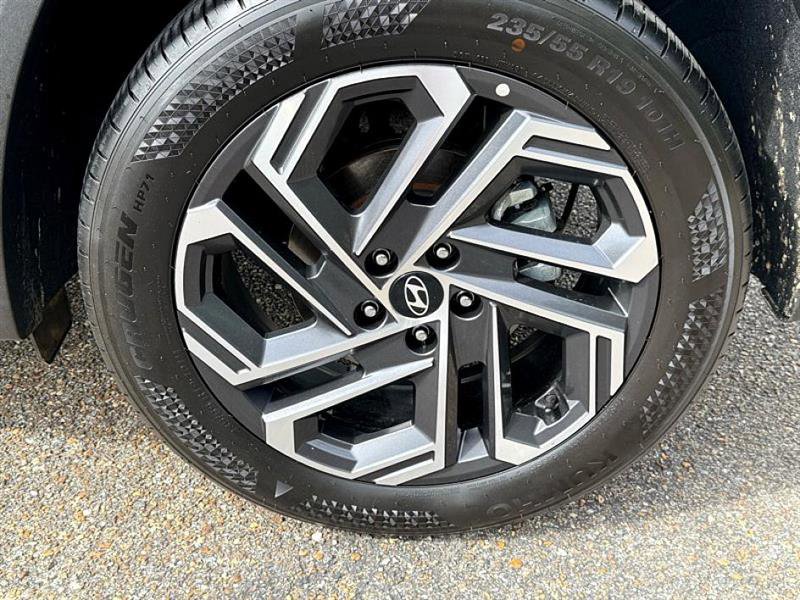 Used 2025 Hyundai Tucson Limited image 49