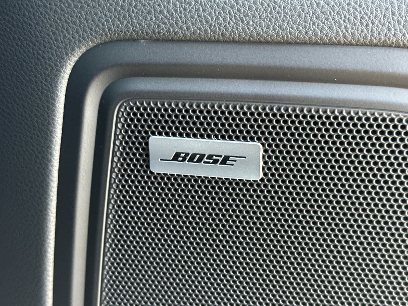 New 2026 Porsche Macan AWD/4WD image 20