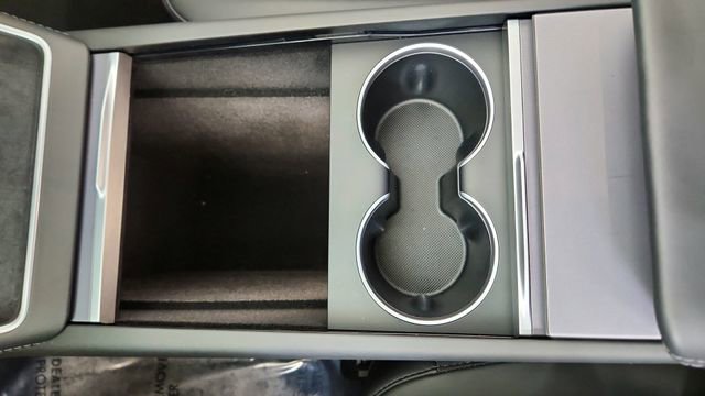 Used 2026 Tesla Model Y Long Range image 48