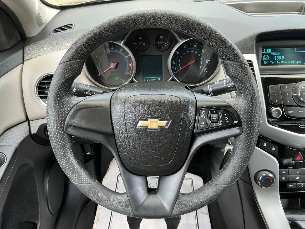 Used 2012 Chevrolet Cruze LS w/ Connectivity Package FWD image 21