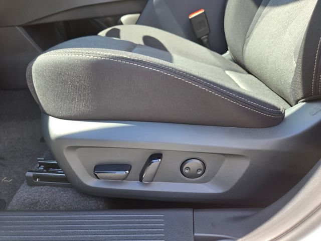 New 2026 Nissan Rogue SV AWD/4WD image 8