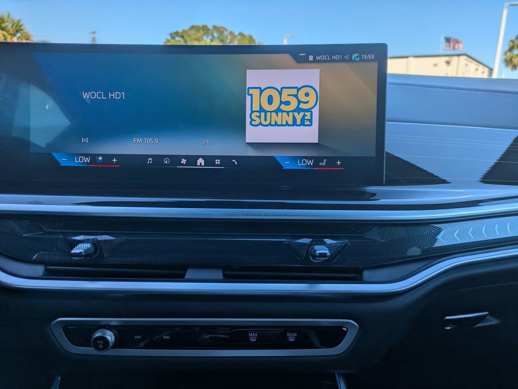 Used 2025 BMW X5 xDrive50e image 18