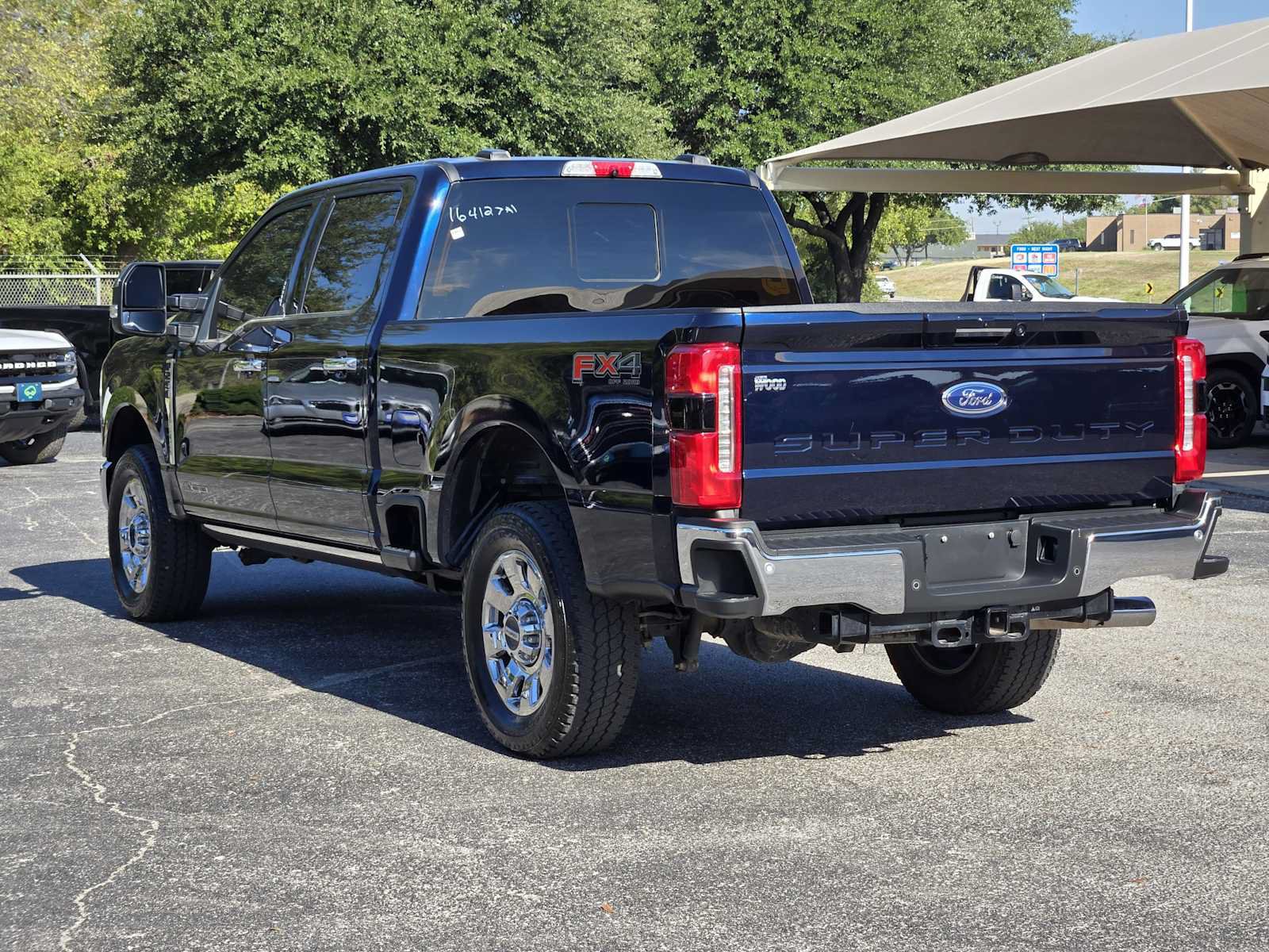 Used 2024 Ford F250 Lariat w/ Lariat Ultimate Package AWD/4WD image 5
