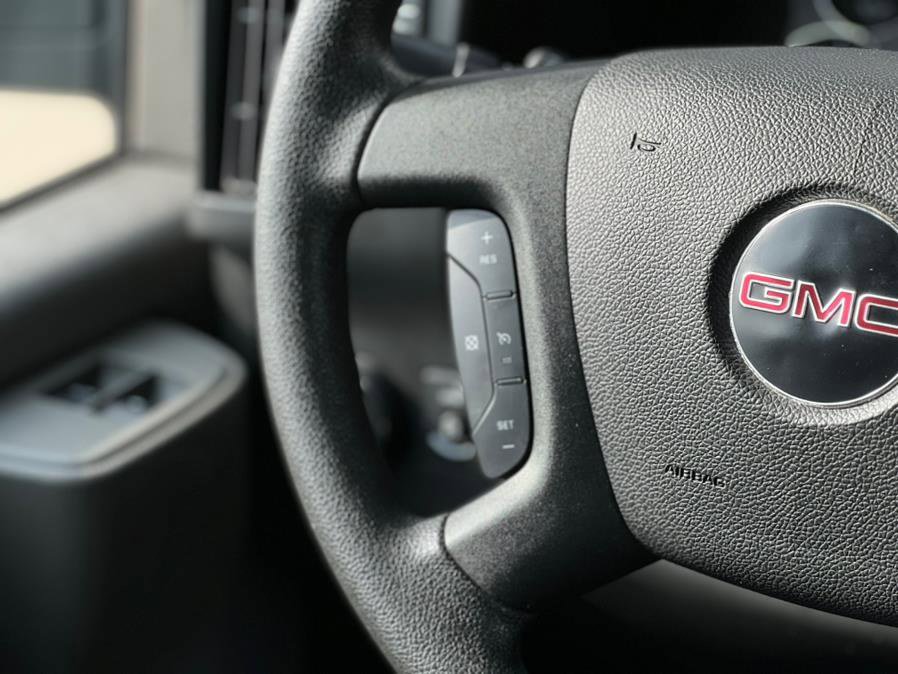 Used 2019 GMC Savana 2500 w/ Driver Convenience Package image 12