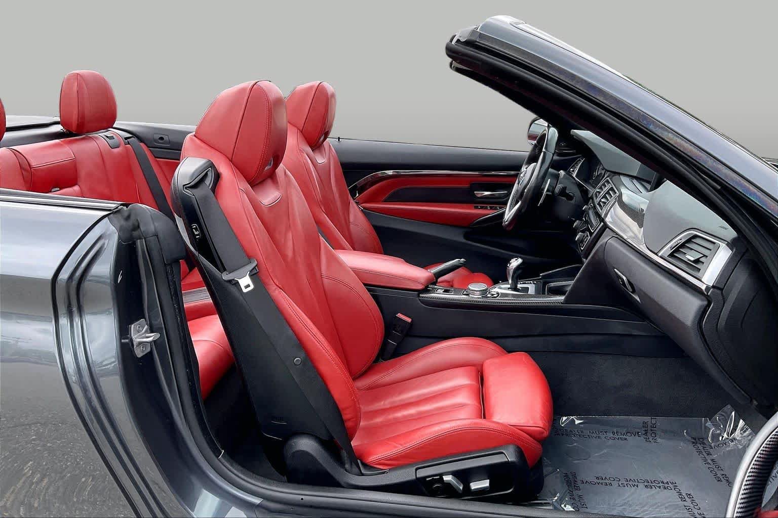 Used 2016 BMW M4 Convertible RWD image 8