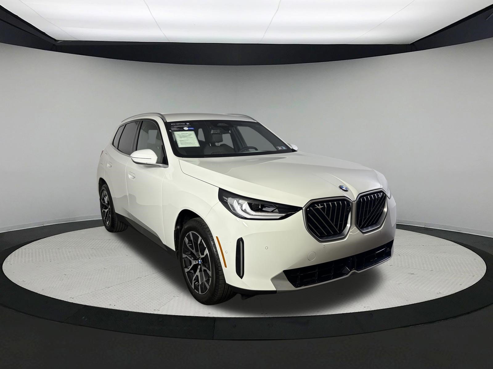 Certified 2026 BMW X3 xDrive30i w/ Premium Package AWD/4WD image 3