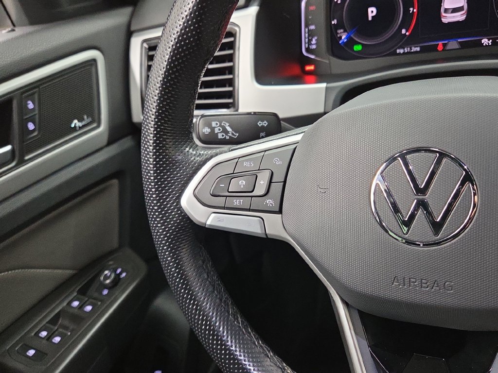 Used 2022 Volkswagen Atlas Cross Sport SEL Premium R-Line AWD/4WD image 19