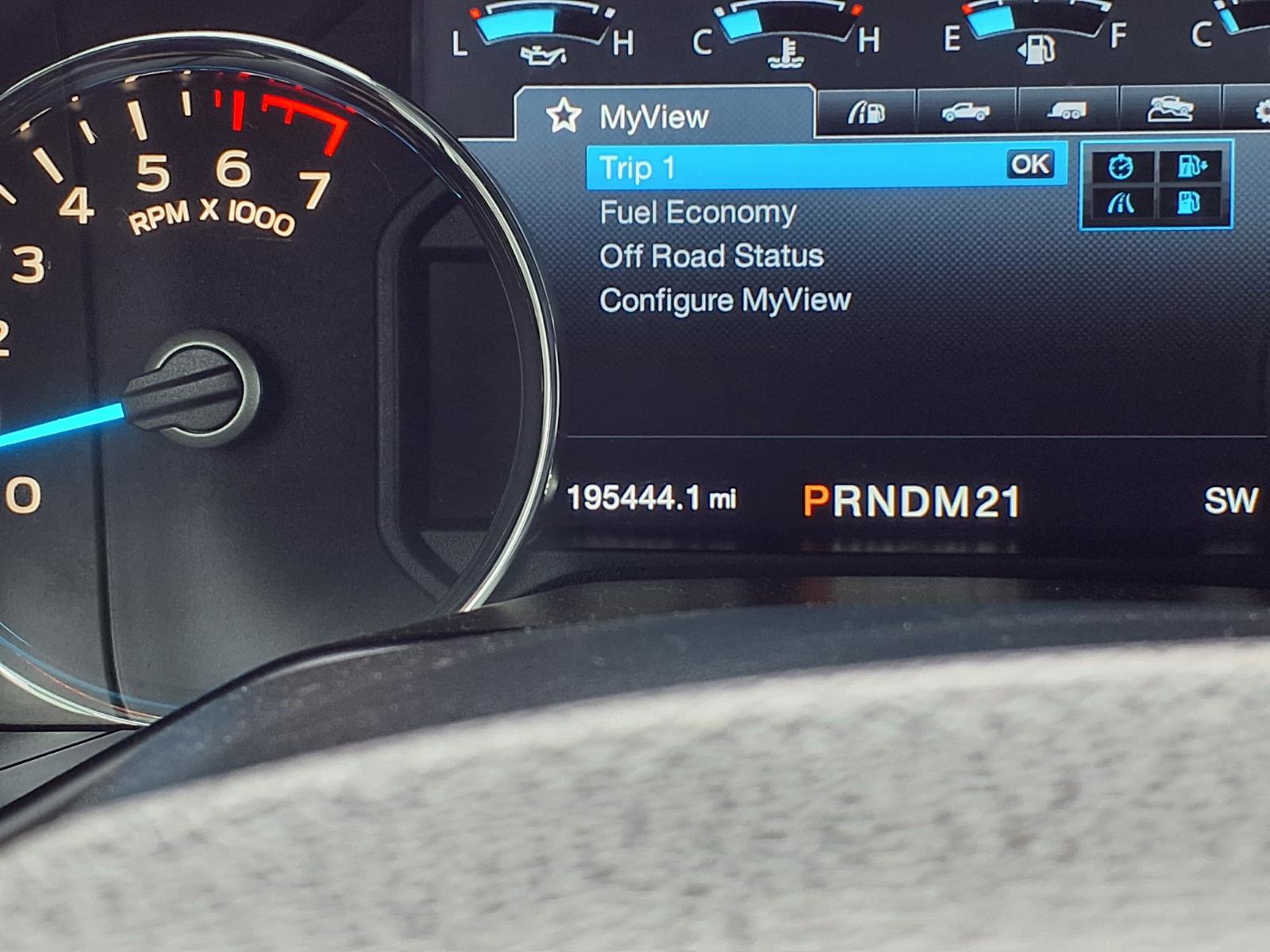 Used 2016 Ford F150 Lariat w/ Equipment Group 502A Luxury image 19