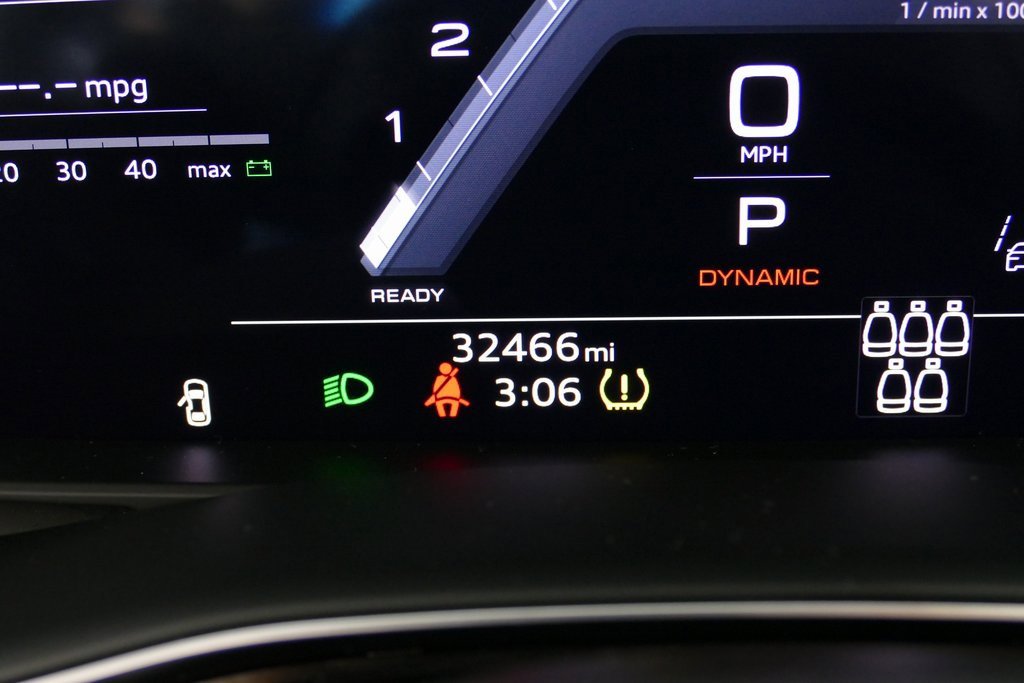 Used 2025 Audi Q7 3.0T Premium Plus image 17