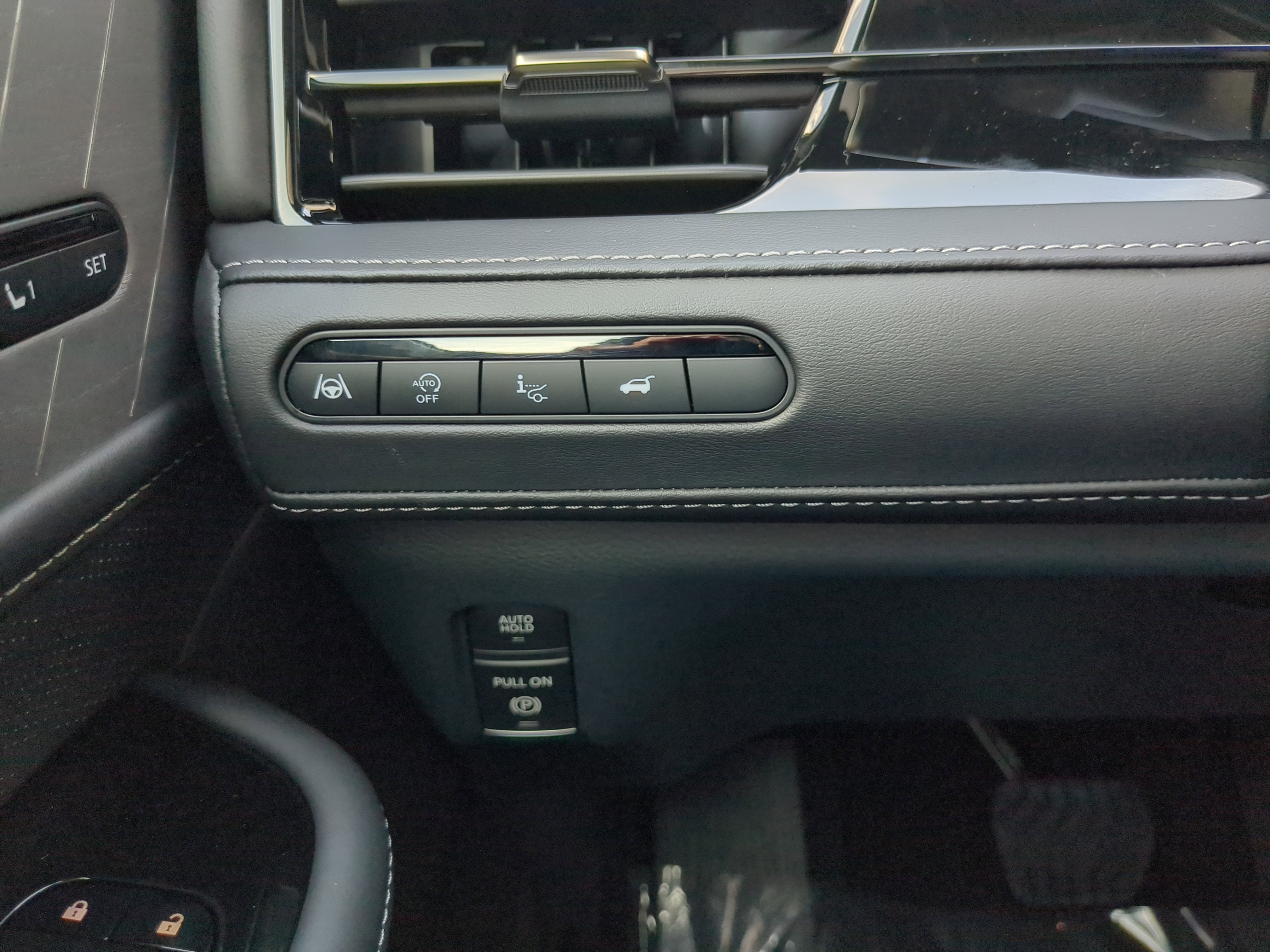 New 2026 INFINITI QX80 Autograph w/ Premium Cargo Package image 33