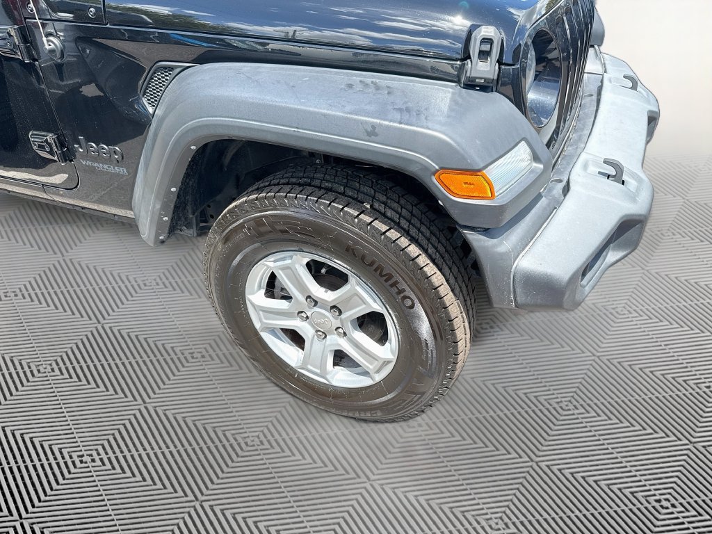 Certified 2022 Jeep Wrangler Unlimited Sport w/ Sun And Sound Package AWD/4WD image 5