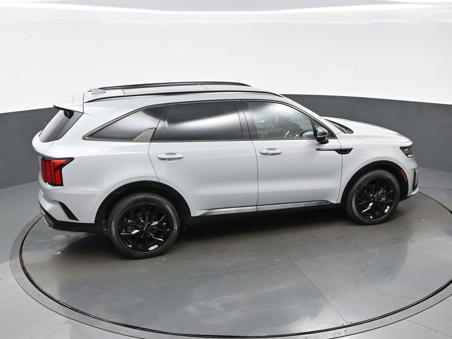 Used 2023 Kia Sorento SX FWD image 42